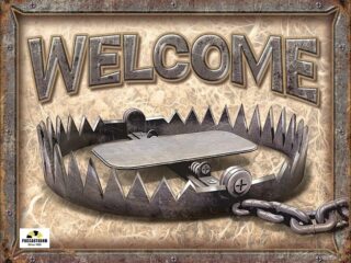 2233  WELCOME BEAR TRAP