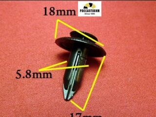 1546 Автокрепеж для Mazda