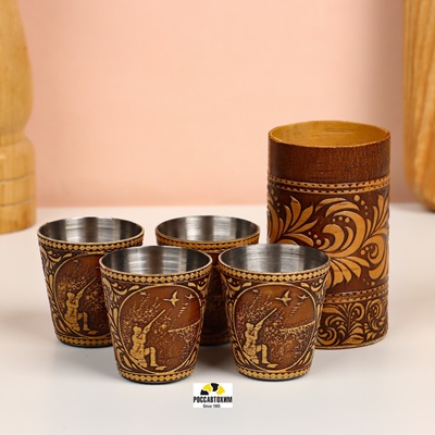 Набор стопок «Охотник», 4 шт, в тубусе, 4,5×4,5×9 см, береста 2272451