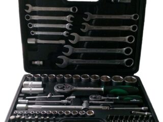 Набор инструмента (82 предмета) / 71082 / Чемодан